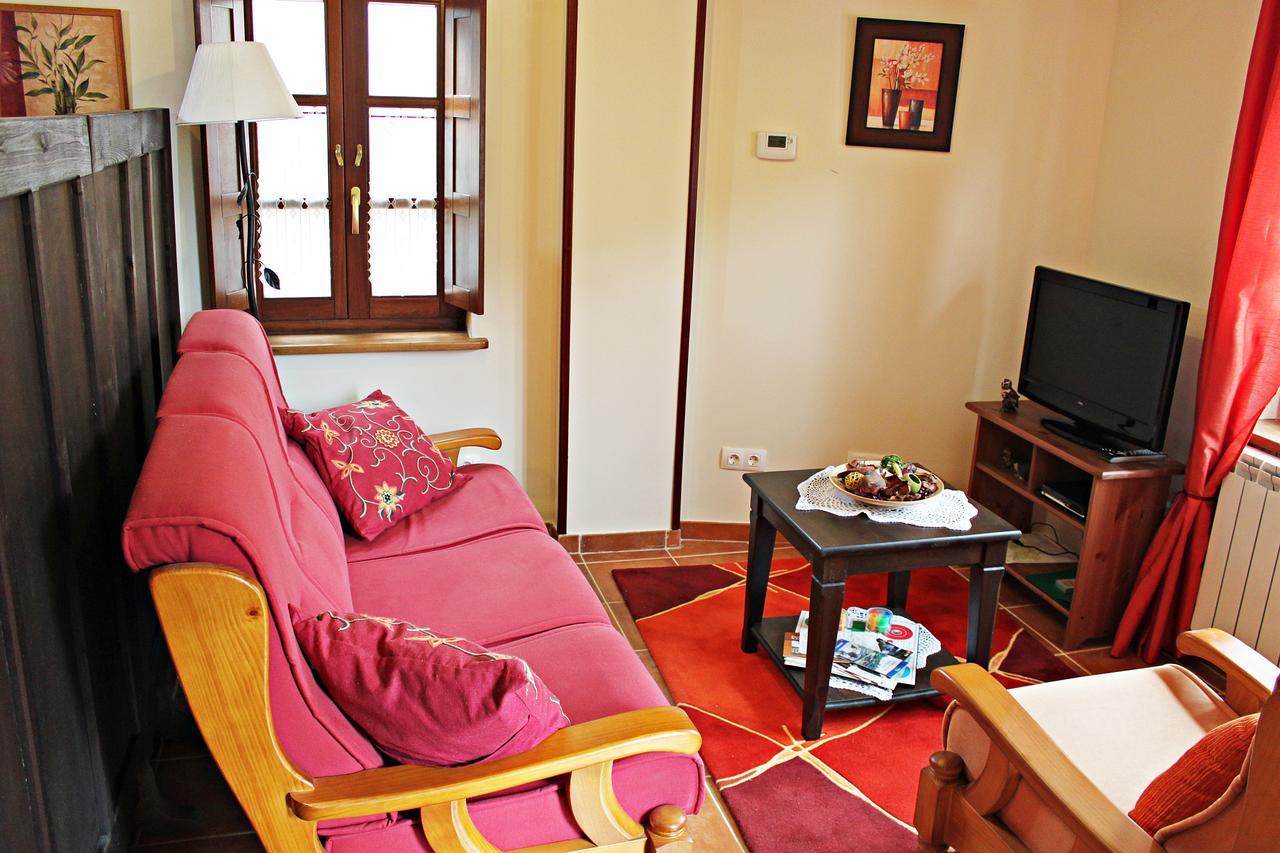 Apartamentos El Llago Boal Kültér fotó